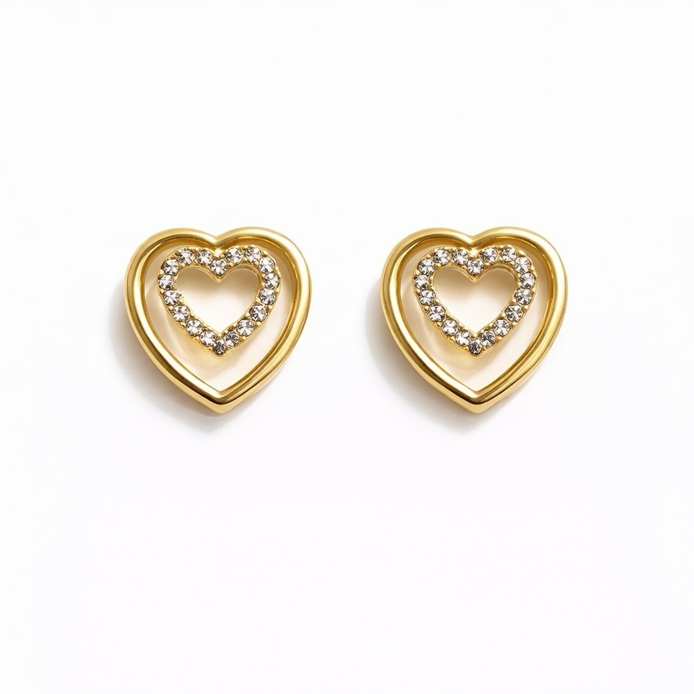 ⚜️ Gold Heart Stud Earrings